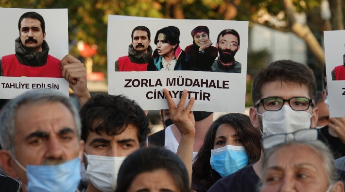 Ölüm oruçları için Kadıköy’de eylem: “Talepler derhal kabul edilsin”