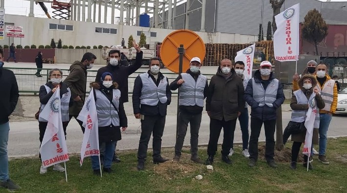 TİP'ten direnişteki Adkotürk işçilerine dayanışma ziyareti