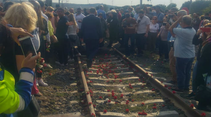 Tren katliamında yaşamını yitirenler anıldı