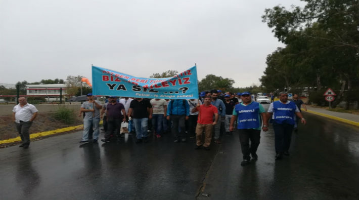 Tüpraş işçisi kazanılmış haklarına yönelik saldırıya karşı eylemde