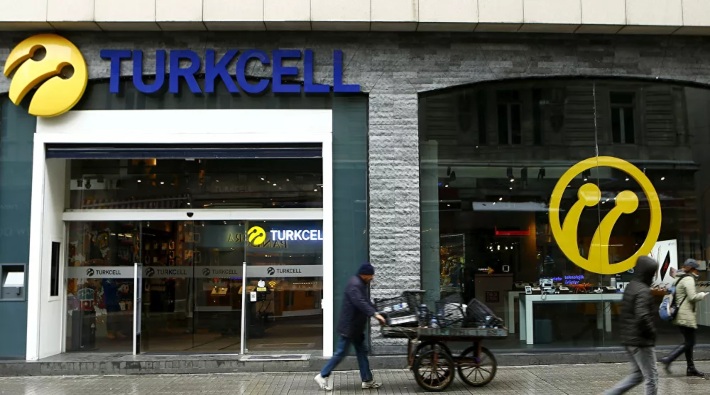 Turkcell'den erteleme kararına rağmen avukatlarına 'Tahsilatlar için müşterileri aramaya devam edin' talimatı