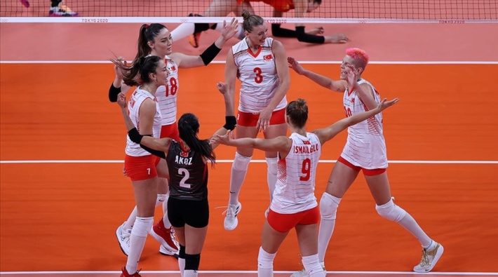 Türkiye A Milli Kadın Voleybol Takımı, Avrupa Şampiyonası'nda 4'te 4 yaptı