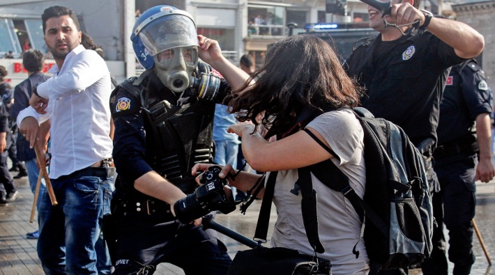 Türkiye, kadın gazetecilere dönük şiddet vakasında ilk sırada