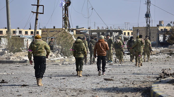'Türkiye, YPG'ye saldırmak için yeni bir ÖSO ordusu kuruyor'