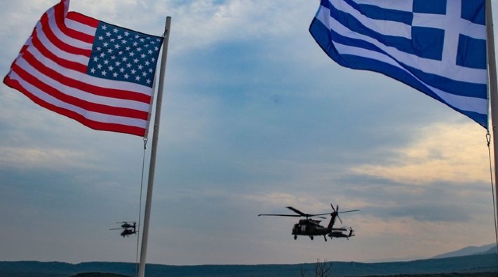 ABD ve Yunanistan Ege’de ortak tatbikat düzenledi