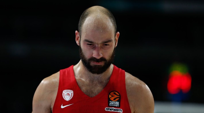 Yunan basketbolcu Vassilis Spanoulis kariyerine son verdi