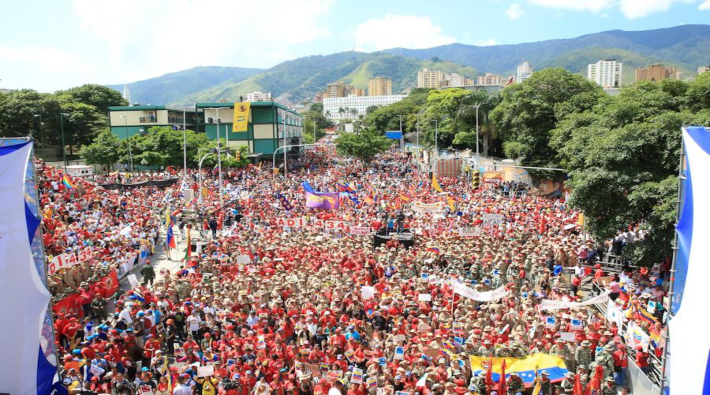 Venezuela halkından büyük yürüyüş: Artık yeter Trump!