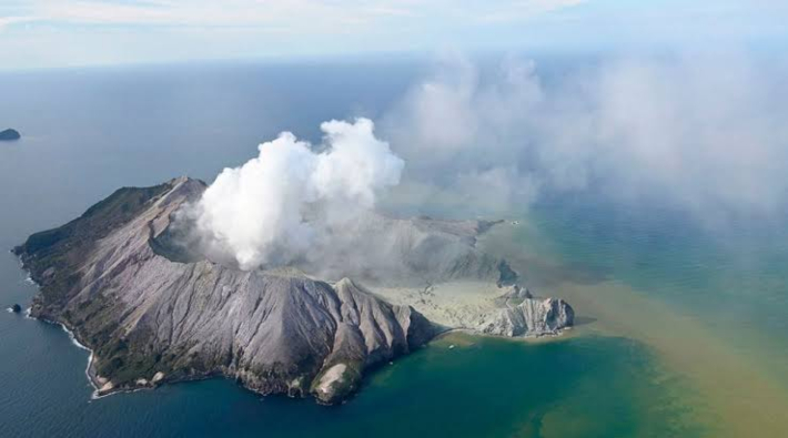 Yeni Zelanda'da yanardağ patlamasında ölü sayısı 19'a yükseldi