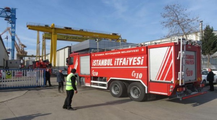 Tuzla'da tersane yangını: 2 işçi hayatını kaybetti