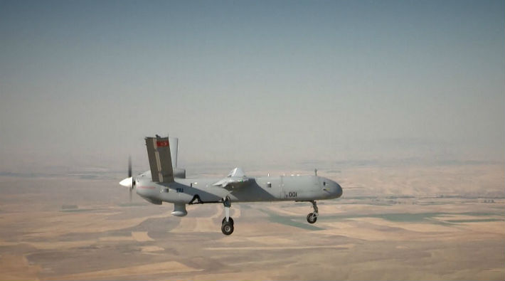 'Yerli ve milli' insansız hava aracı ANKA test uçuşunda düştü