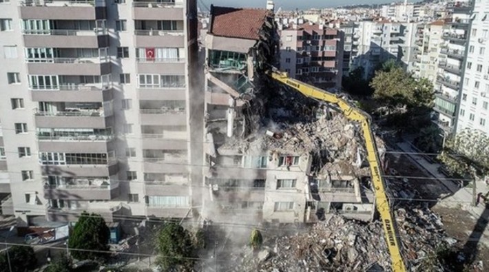 İzmir depreminde 11 kişinin yaşamını yitirdiği Yılmaz Erbek Apartmanı’nın mimarı tahliye edildi