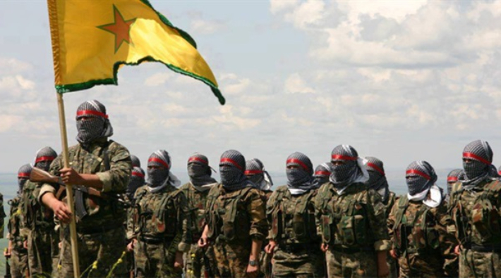 'YPG, askeri birliklerini Türkiye sınırına yığıyor'