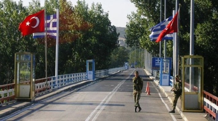 Yunanistan sınır kapılarını açıyor: Türkiye de var!