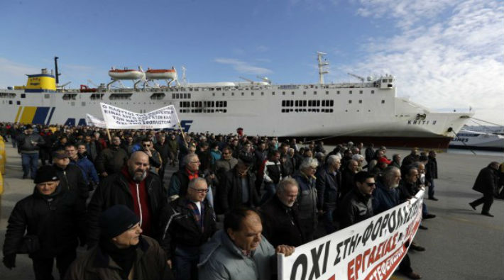 Yunanistan'da denizci grevi: Seferler 48 saat boyunca duracak