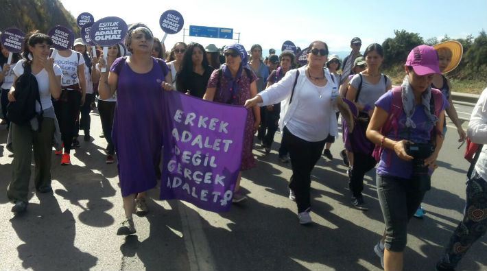 'Eşitlik yoksa adalet de yok' diyen kadınlar Adalet Yürüyüşü’nde!