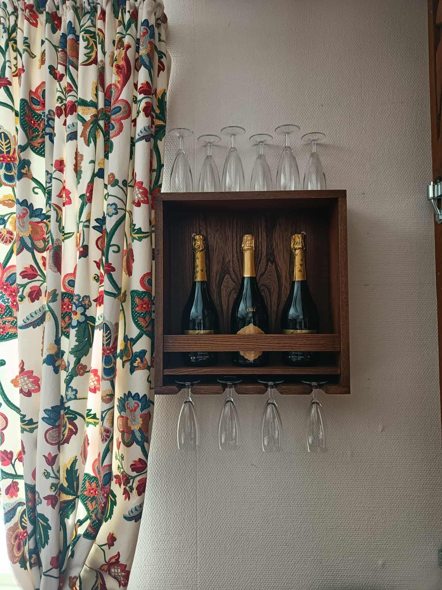 Building a wall cabinet for my mom